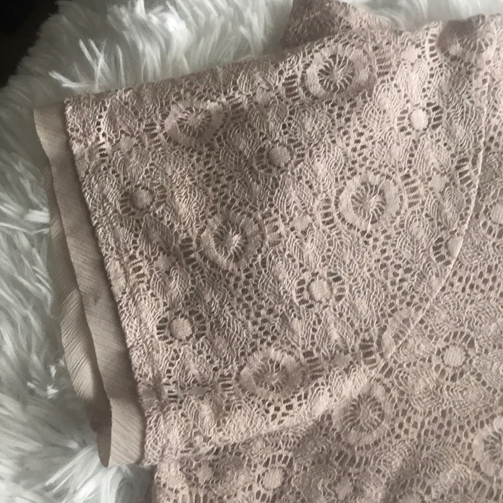 Loft Blouse - Picture 4 of 4